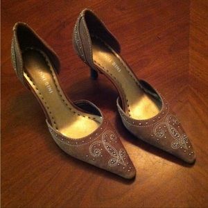 Gianni Bini Leather Vintage Style Heels. Size 5.5 EUC